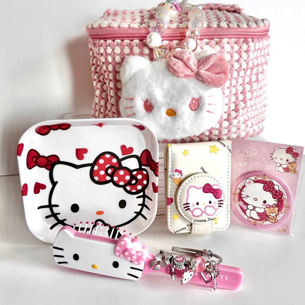 💖(HK310) Hello Kitty 7-Piece Adorable Glam Bundle! - Picture 15 of 15